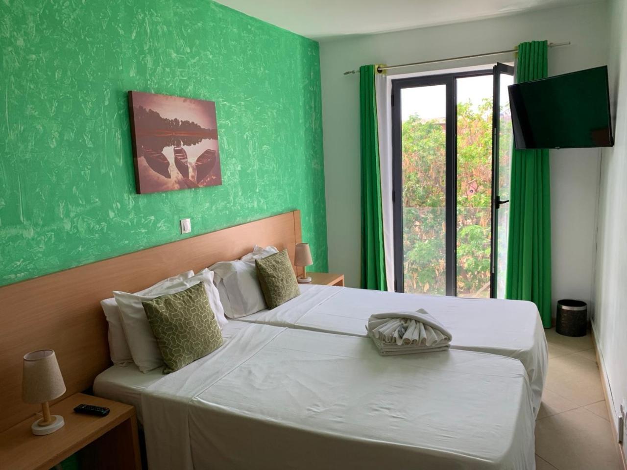 Deluxe Aparthotel برايا المظهر الخارجي الصورة
