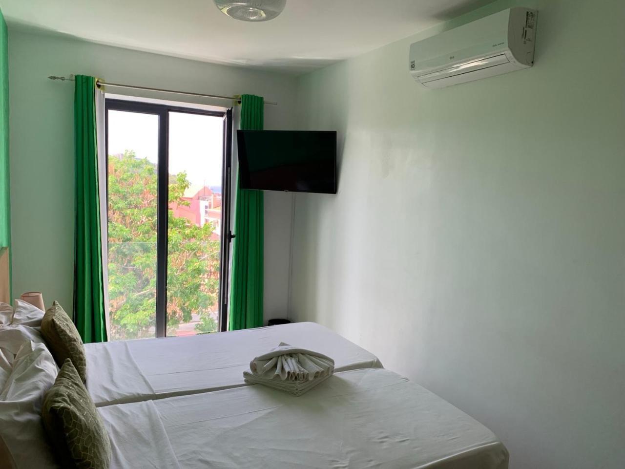 Deluxe Aparthotel برايا المظهر الخارجي الصورة