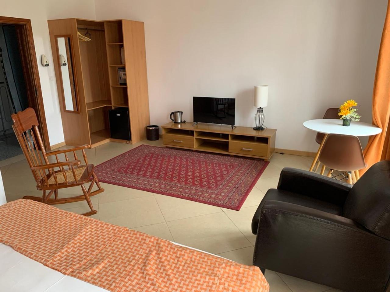 Deluxe Aparthotel برايا المظهر الخارجي الصورة