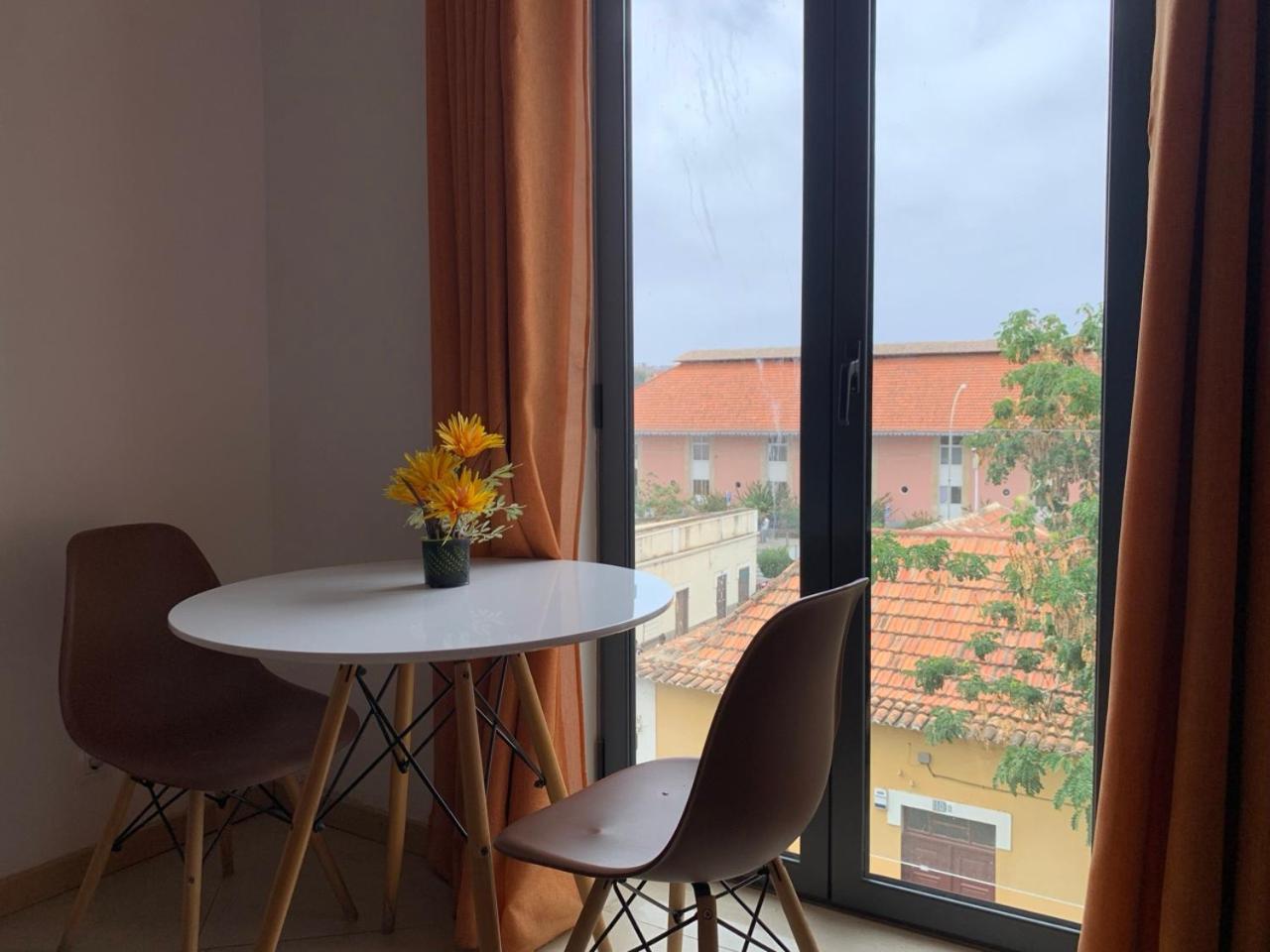 Deluxe Aparthotel برايا المظهر الخارجي الصورة