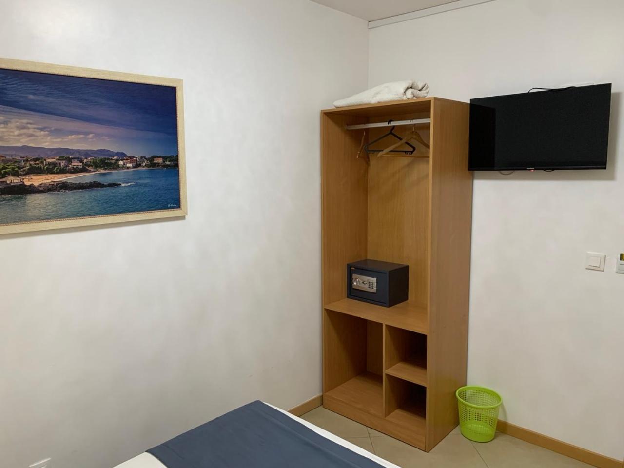 Deluxe Aparthotel برايا المظهر الخارجي الصورة